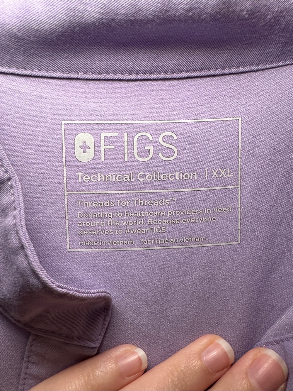 Figs Women’s Lavender Dew Rafaela Scrub Top XXL - Picture 2 of 8
